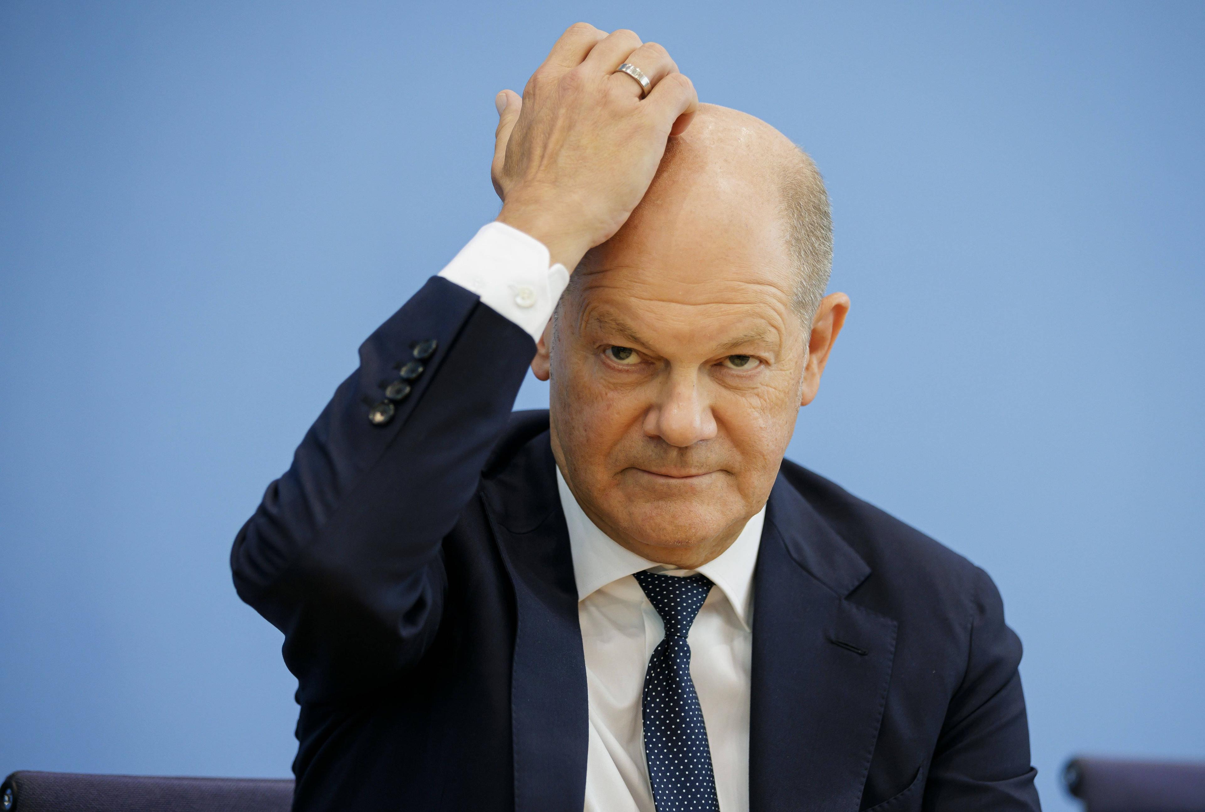 Gibt sich erstmal defensiv: Kanzler Scholz.